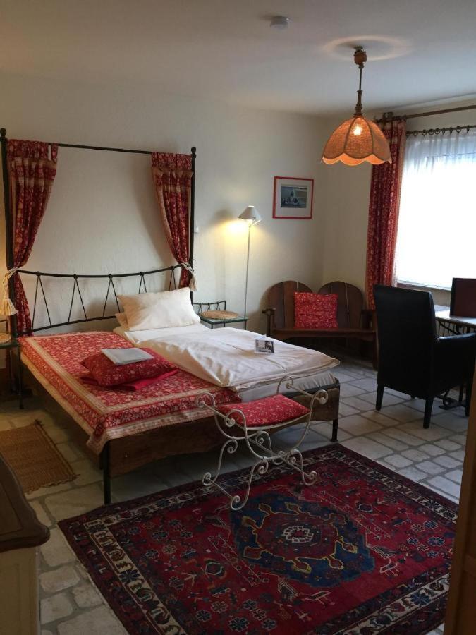 Domizil Hotel Dueren "Kastanienhof" Δωμάτιο φωτογραφία